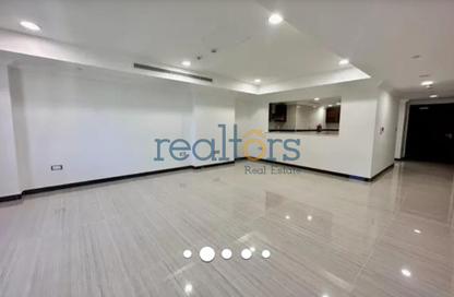 Apartment - 2 Bedrooms - 3 Bathrooms for sale in Tower 21 - Porto Arabia - The Pearl Island - Doha Apartment - 2 Bedrooms - 3 Bathrooms for sale in Tower 21 - Porto Arabia - The Pearl Island - Doha