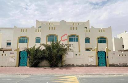 Villa - 5 Bedrooms - 4 Bathrooms for rent in Al Gharrafa - Al Gharrafa - Doha