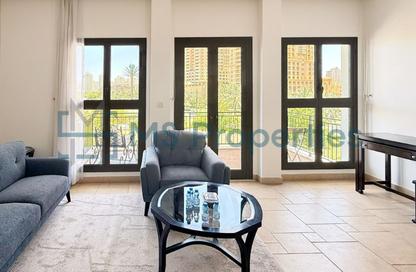 Apartment - 1 Bedroom - 2 Bathrooms for sale in Carnaval - Qanat Quartier - The Pearl Island - Doha