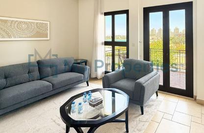 Apartment - 1 Bedroom - 2 Bathrooms for sale in Carnaval - Qanat Quartier - The Pearl Island - Doha