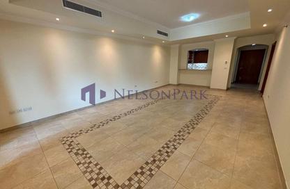 Apartment - 1 Bedroom - 2 Bathrooms for rent in West Porto Drive - Porto Arabia - The Pearl Island - Doha