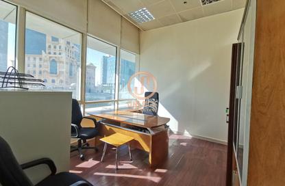 Office Space - Studio - 1 Bathroom for rent in West Bay Tower - West Bay - West Bay - Doha