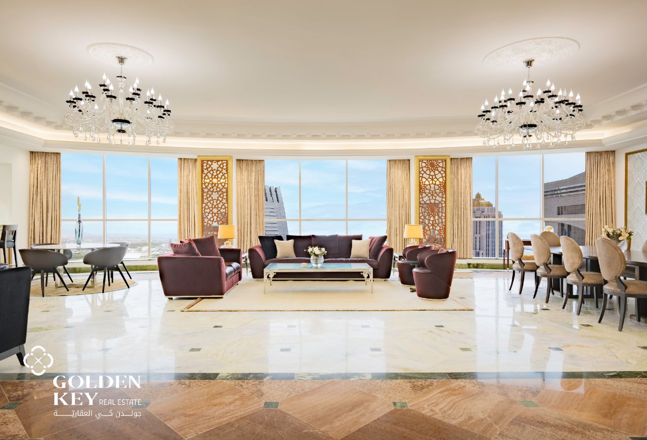 Exclusive 4 Bedroom Suite for Rent in West Bay