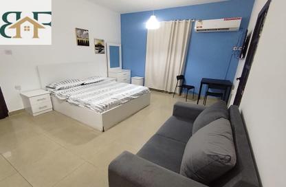 Apartment - Studio - 1 Bathroom for rent in Al Sadd Road - Al Sadd - Doha Apartment - Studio - 1 Bathroom for rent in Al Sadd Road - Al Sadd - Doha