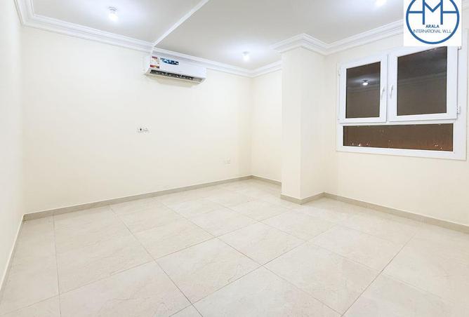 2OimXwvC7BA - Property Image 2