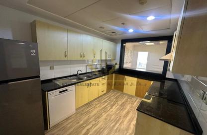 Apartment - 2 Bedrooms - 4 Bathrooms for rent in East Porto Drive - Porto Arabia - The Pearl Island - Doha
