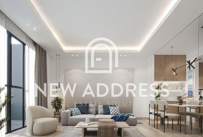 987419 - Property Image 3