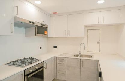 Apartment - 2 Bedrooms - 3 Bathrooms for rent in Marina Residences 195 - Marina District - Lusail