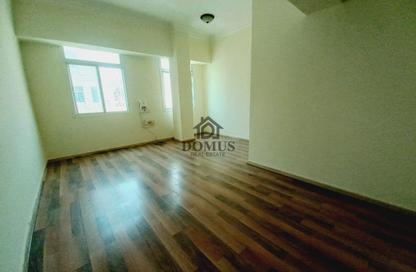 Apartment - 2 Bedrooms - 2 Bathrooms for rent in Thabit Bin Zaid Street - Al Mansoura - Doha Apartment - 2 Bedrooms - 2 Bathrooms for rent in Thabit Bin Zaid Street - Al Mansoura - Doha