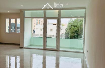 Apartment - 1 Bedroom - 2 Bathrooms for rent in Al Sadd Road - Al Sadd - Doha Apartment - 1 Bedroom - 2 Bathrooms for rent in Al Sadd Road - Al Sadd - Doha