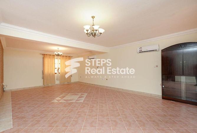 52452430 - Property Image 2