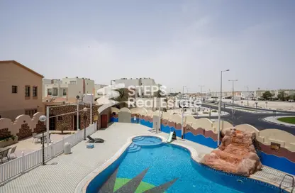 Compound - 3 Bedrooms - 3 Bathrooms for rent in Mamoura 18 - Al Maamoura - Doha