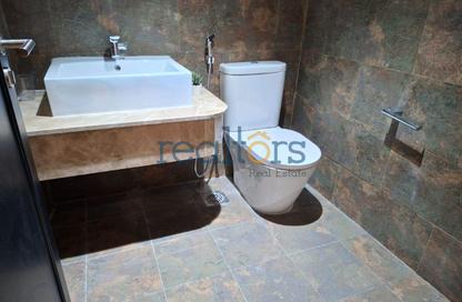 Apartment - 1 Bedroom - 2 Bathrooms for rent in Tower 3 - Porto Arabia - The Pearl Island - Doha