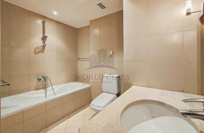 Apartment - Studio - 1 for rent in East Porto Drive - Porto Arabia - The Pearl Island - Doha