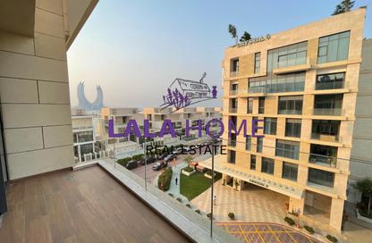 Apartment - 2 Bedrooms - 4 Bathrooms for sale in Crystal Residence - Gewan Island - The Pearl Island - Doha Apartment - 2 Bedrooms - 4 Bathrooms for sale in Crystal Residence - Gewan Island - The Pearl Island - Doha