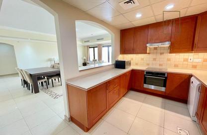 Apartment - 3 Bedrooms - 4 Bathrooms for rent in East Porto Drive - Porto Arabia - The Pearl Island - Doha