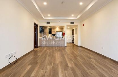 Apartment - 1 - 2 for rent in Jawharat Lusail - Marina District - Lusail