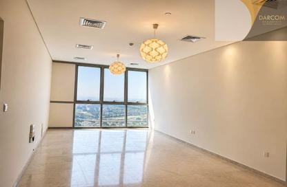 Apartment - 2 Bedrooms - 4 Bathrooms for rent in Zig Zag Tower B - Zig Zag Towers - West Bay - Doha