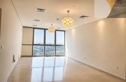 Apartment - 2 Bedrooms - 4 Bathrooms for rent in Zig Zag Tower B - Zig Zag Towers - West Bay - Doha