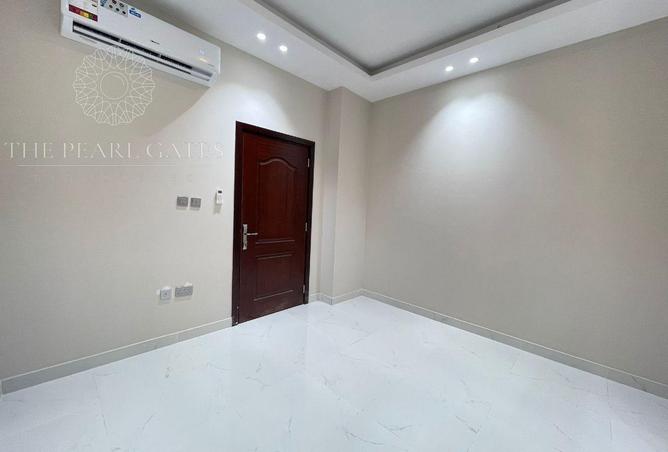 53143789 - Property Image 3