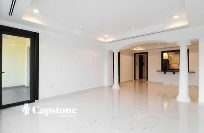 Apartment - 2 - 3 for rent in Porto Arabia Townhouses - Porto Arabia - The Pearl Island - Doha