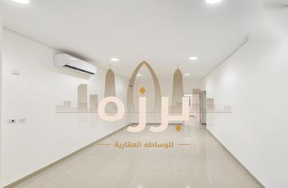 Apartment - 2 Bedrooms - 2 Bathrooms for rent in Al Murrah - Al Rayyan - Doha