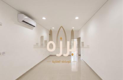 Apartment - 2 Bedrooms - 2 Bathrooms for rent in Al Murrah - Al Rayyan - Doha