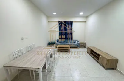 Apartment - 2 Bedrooms - 3 Bathrooms for rent in Anas Street - Fereej Bin Mahmoud North - Fereej Bin Mahmoud - Doha
