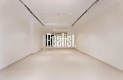 Apartment - Studio - 1 Bathroom for rent in East Porto Drive - Porto Arabia - The Pearl Island - Doha