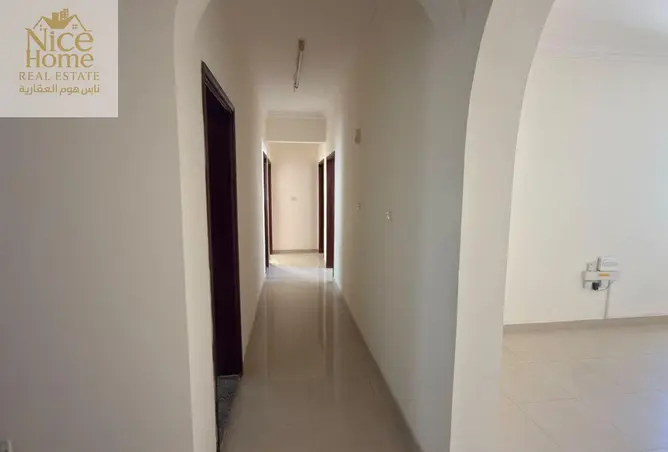 63864817 - Property Image 2