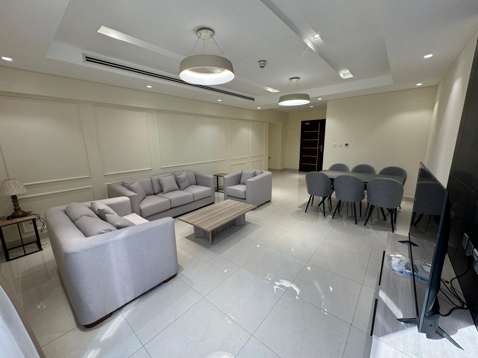BRAND NEW 1BEDROOM FULLY FURNISHED BIG LAYOUT thumbnail 3