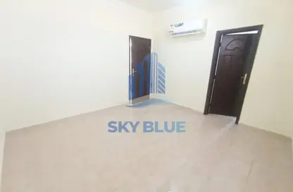 Apartment - Studio - 1 Bathroom for rent in Duhail Villas - Al Duhail - Doha