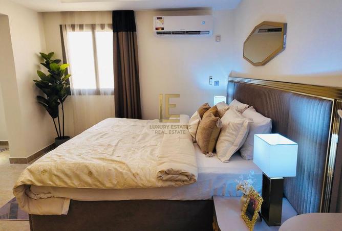 54978238 - Property Main Image