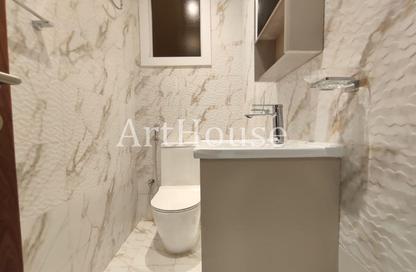 Apartment - 2 Bedrooms - 2 Bathrooms for rent in Madinat Khalifa South - Madinat Khalifa - Doha