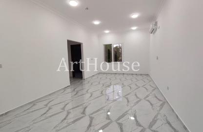 Apartment - 2 Bedrooms - 2 Bathrooms for rent in Madinat Khalifa South - Madinat Khalifa - Doha
