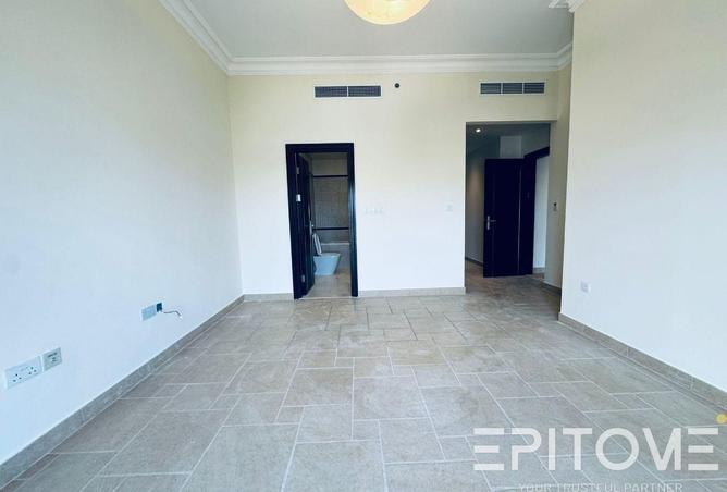55178455 - Property Main Image