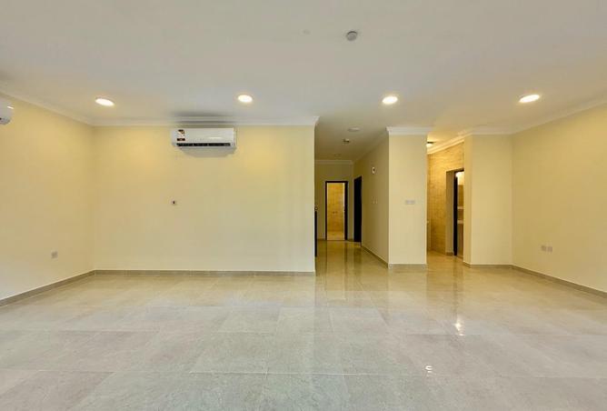 1007593 - Property Image 3