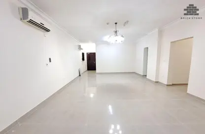 Apartment - 3 Bedrooms - 4 Bathrooms for rent in Anas Street - Fereej Bin Mahmoud North - Fereej Bin Mahmoud - Doha