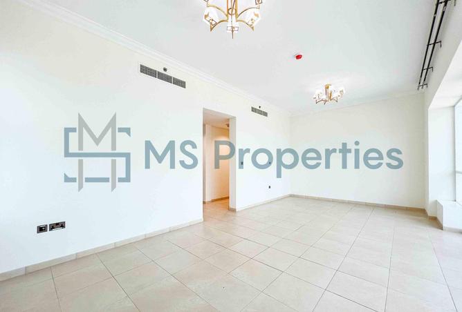 54296077 - صورة العقار 3