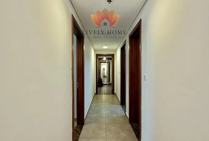 63862103 - Property Image 3