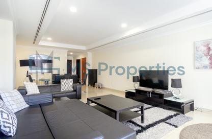 Apartment - 1 Bedroom - 2 Bathrooms for rent in West Porto Drive - Porto Arabia - The Pearl Island - Doha