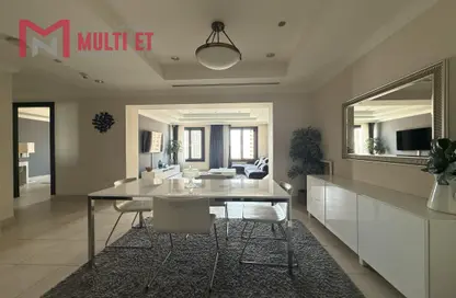 Apartment - 1 Bedroom - 2 Bathrooms for rent in West Porto Drive - Porto Arabia - The Pearl Island - Doha