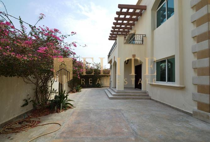 56416058 - Property Image 2