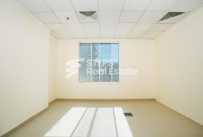 58575437 - Property Image 2