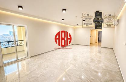 Apartment - 2 Bedrooms - 3 Bathrooms for rent in Musheireb Apartments - Musheireb - Doha