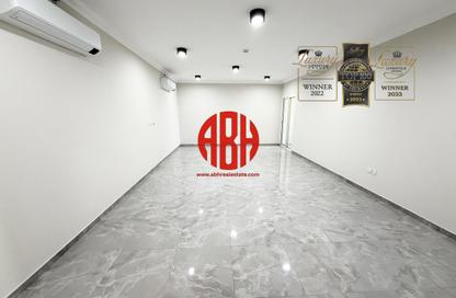 Apartment - 2 Bedrooms - 3 Bathrooms for rent in Musheireb Apartments - Musheireb - Doha