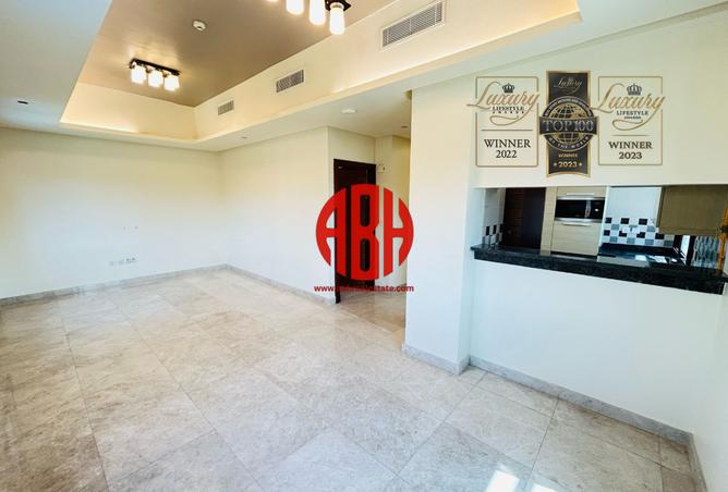 53520829 - Property Main Image