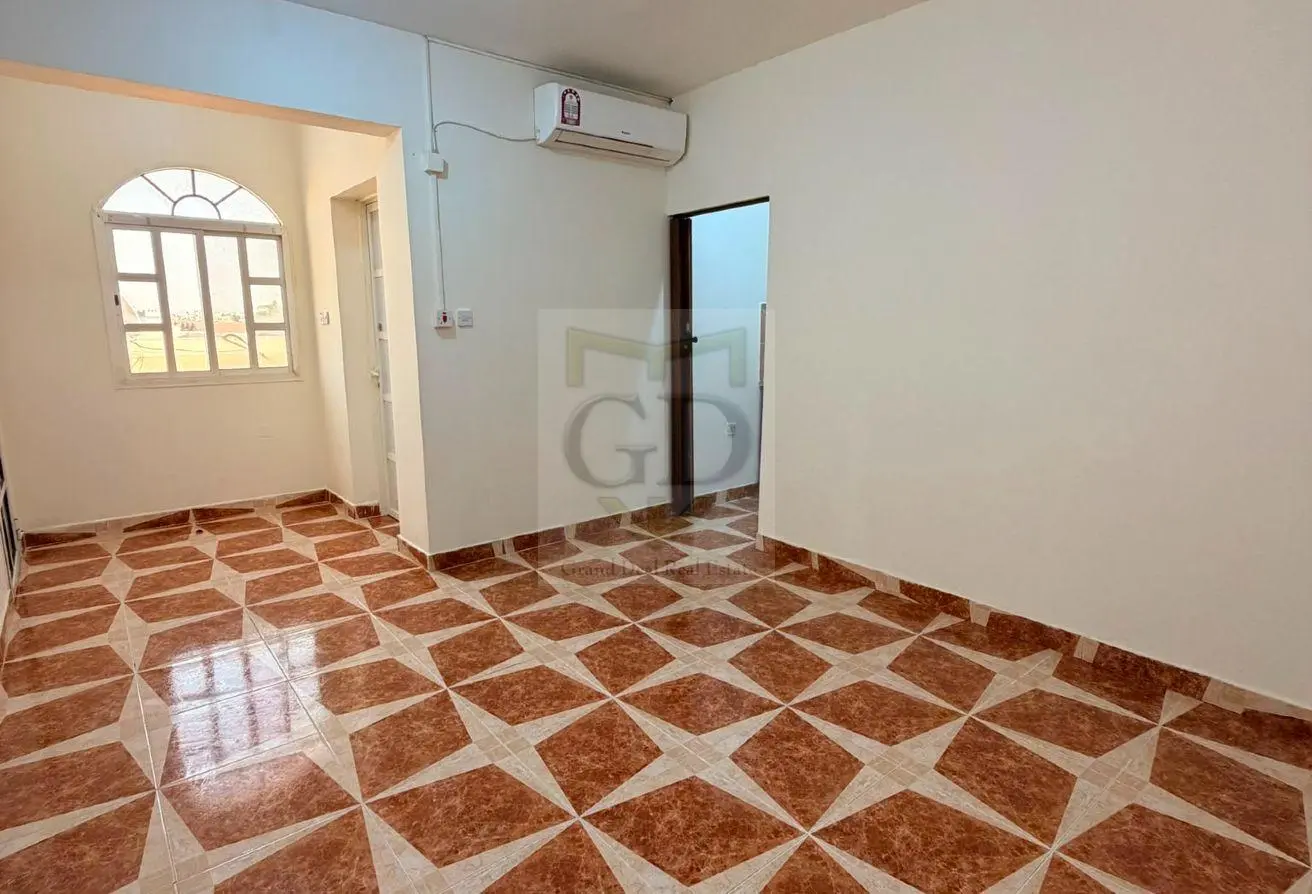 63078083 - Property Main Image