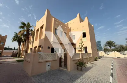 Villa - 4 Bedrooms - 5 Bathrooms for rent in West Bay Lagoon Villas - West Bay Lagoon - West Bay Lagoon - Doha