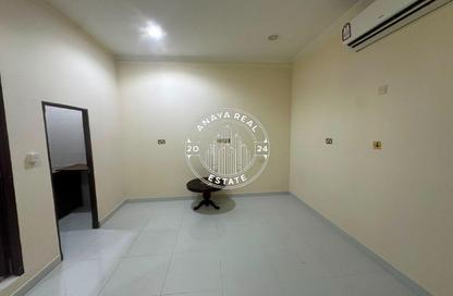 Villa - Studio - 1 Bathroom for rent in Al Wukair - Al Wukair - Al Wakra